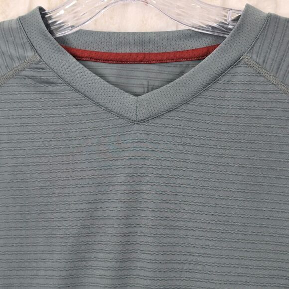 Rhone Shirt Men's Gray Silver Tech Long Sleeve Lightweight Size L - Picture 3 of 12